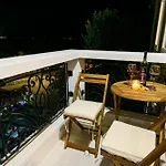 Deluxe Dobrila * Kaštela