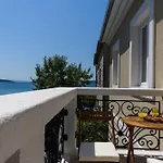 Deluxe Dobrila Apartment Kaštela