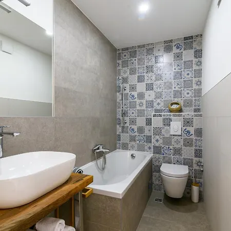 Deluxe Dobrila Apartamento Kaštela