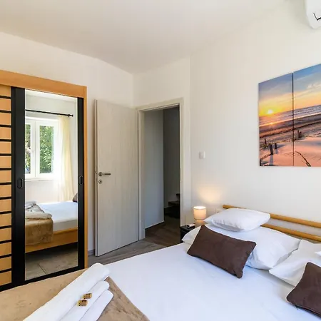 Apartamento Deluxe Dobrila